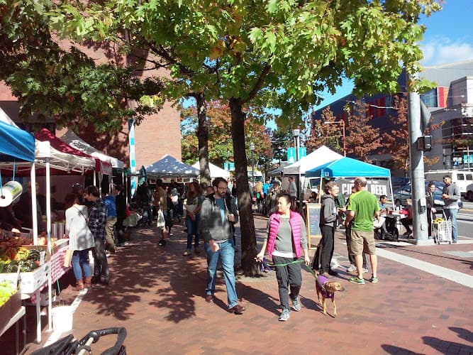 Capitol Hill Farmers Market