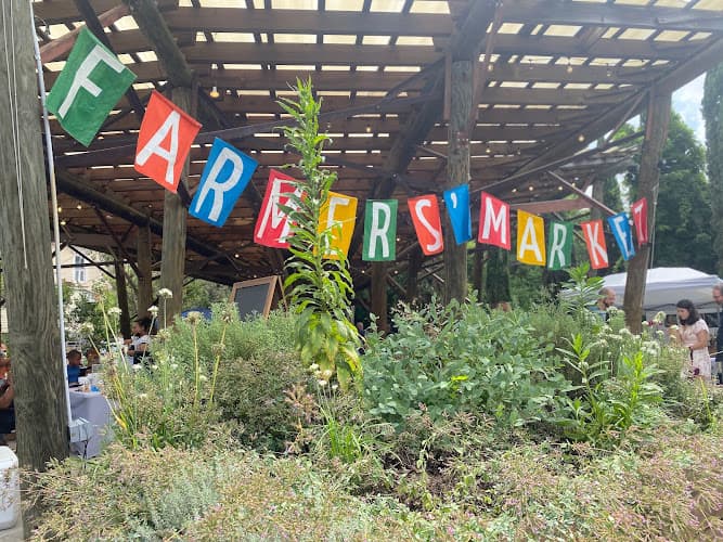 Bernice Garden Farmers' Market