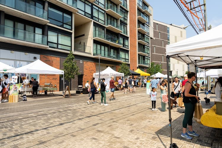 Piazza Farmers Market