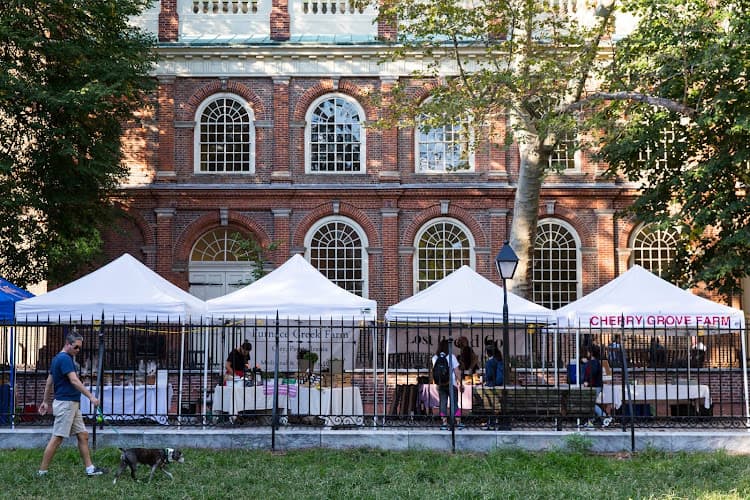 18th and Christian Farmers' Market