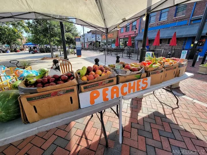 17th Street Farmers Market