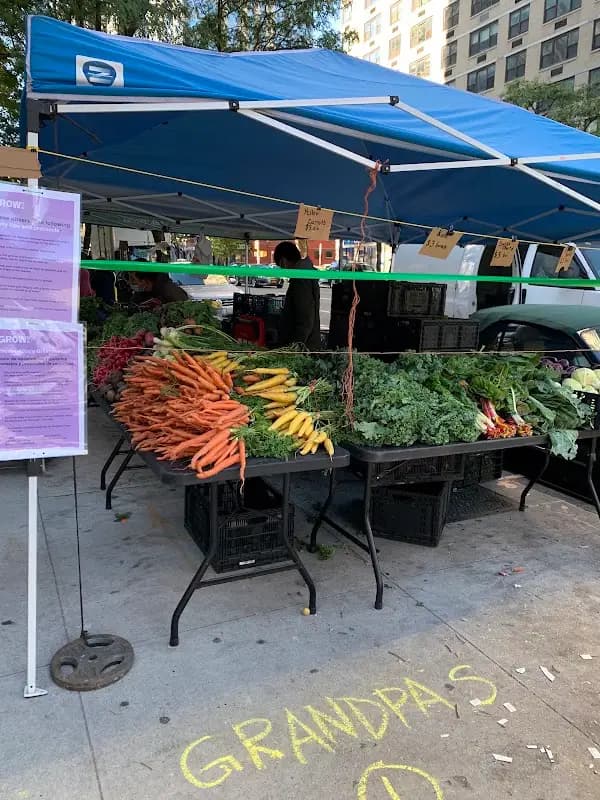 92nd Street Greenmarket photo 2