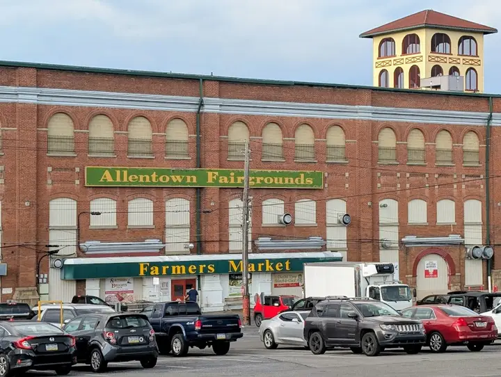 Allentown Farigrounds Farmers Market