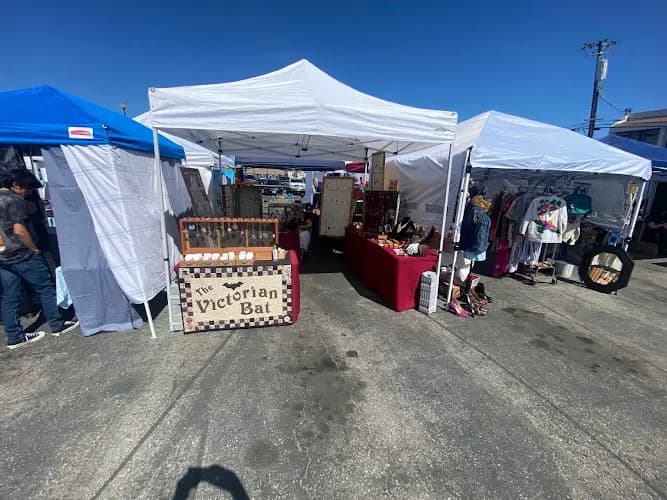 Bakersfield Wall St. Alley Farmers Market