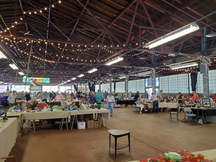 Beaumont Hospital Royal Oak, Farmers Market