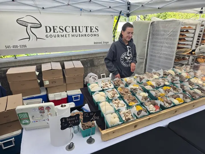 Bend Farmers Market photo 2