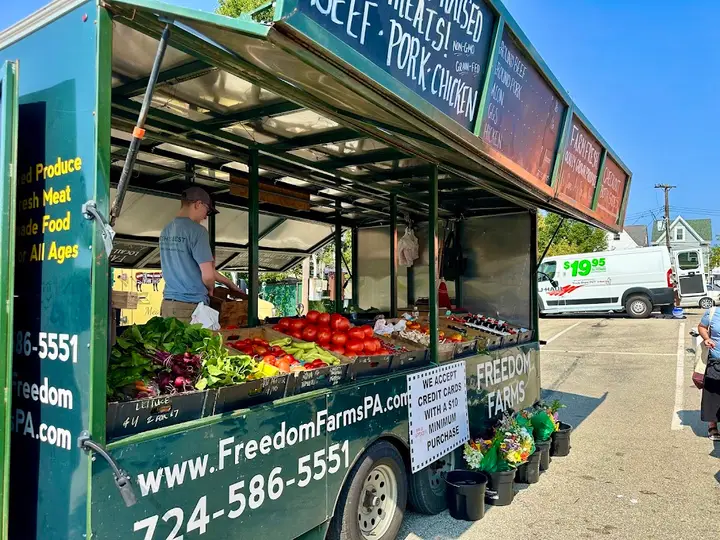 Bloomfield Saturday Market