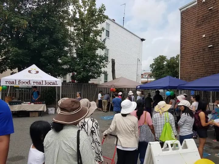 Bowdoin Geneva Farmers' Market