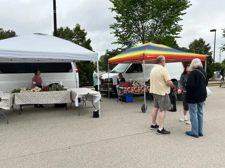 Brown Deer Farmers Market photo 2