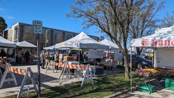 Bryn Mawr Farmers' Market photo 2