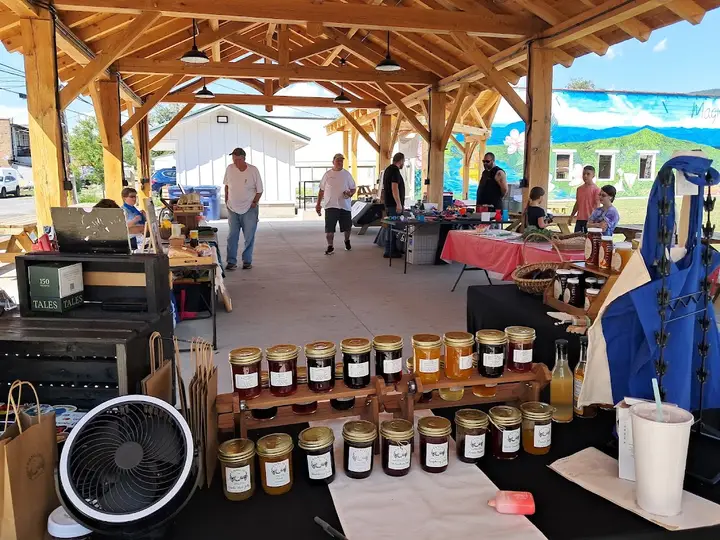 Buena Vista Community Market