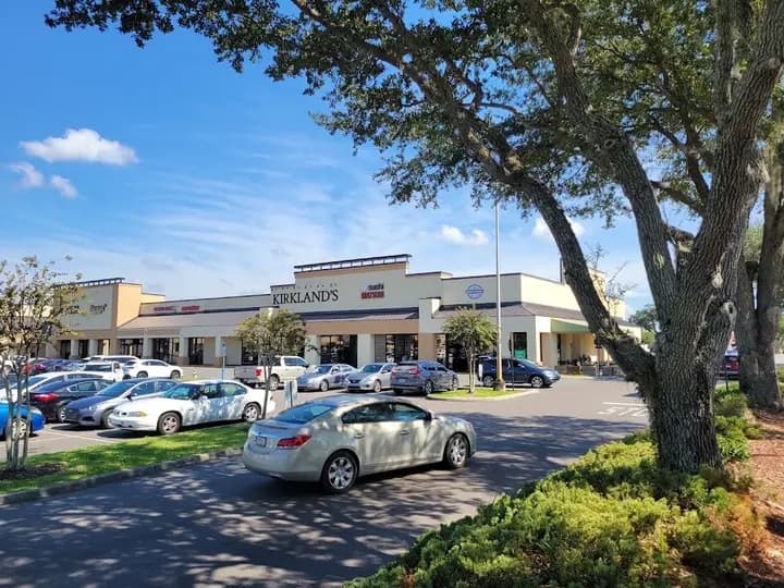 Butler Plaza Satellite Market
