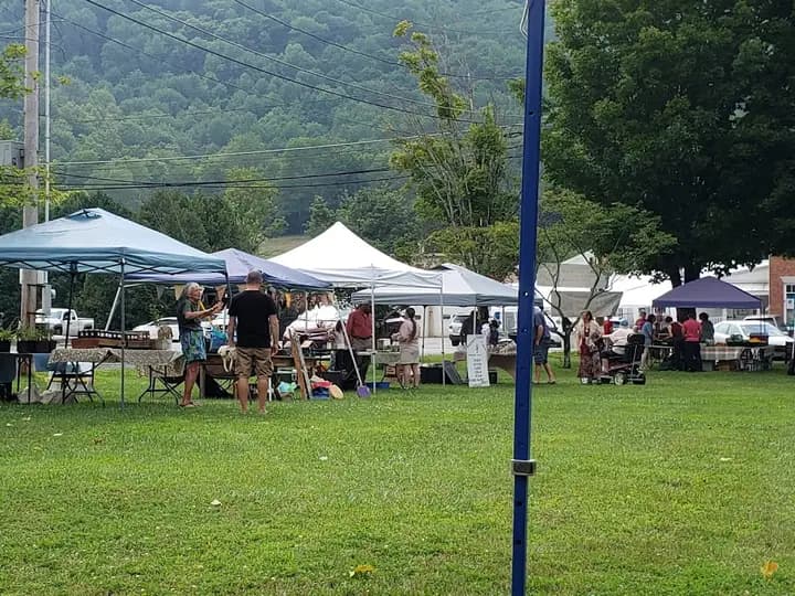 Caledonia Farmers Market Association photo 2