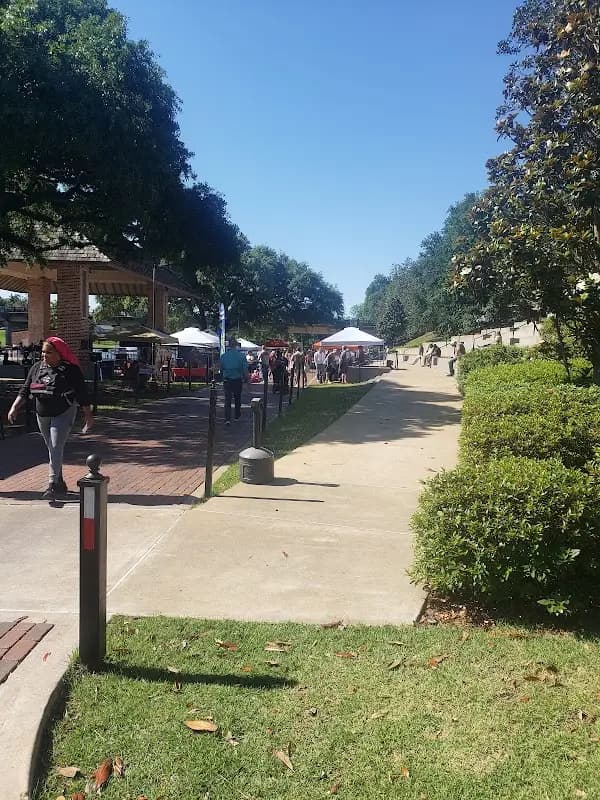 Cane River Green Market