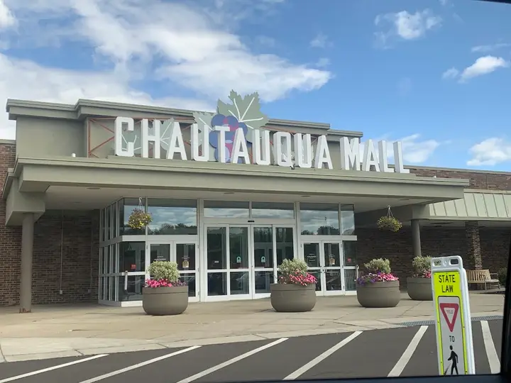 Chautauqua Mall Farmer's Market