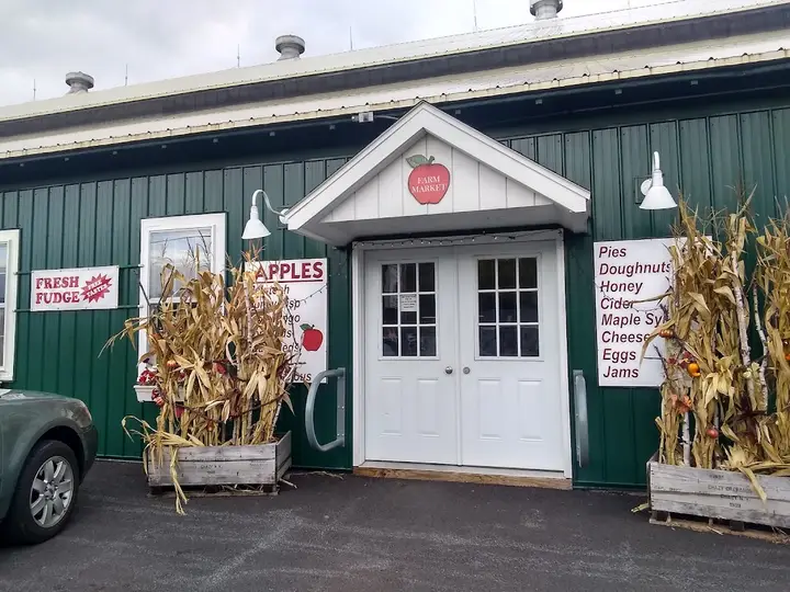 Chazy Orchards Farm Market