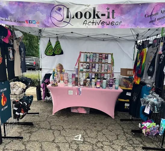 Clover Leaf Marketplace