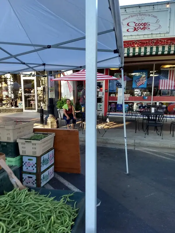 Clovis Farmers' Market