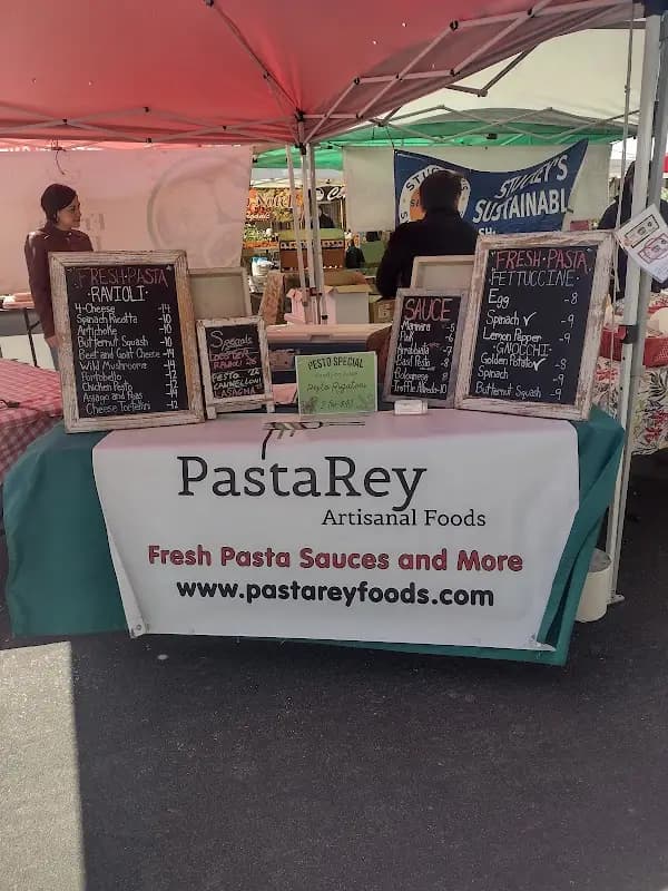 Coastside Farmers' Market in Half Moon Bay photo 2
