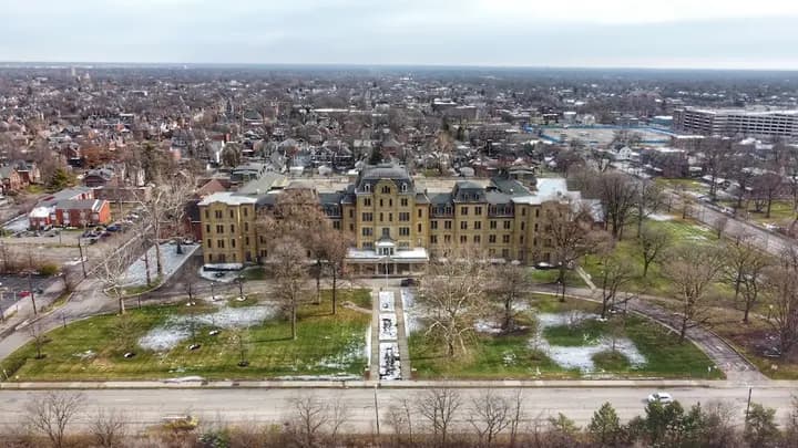 Columbus Public Health Urban Farmers Market