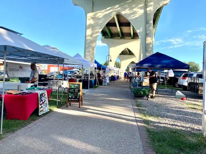 Conway Farmers' Market