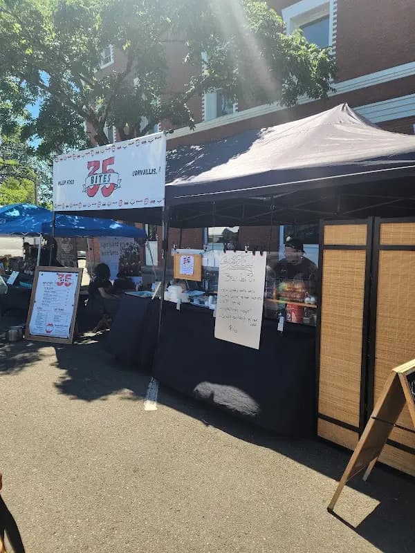 Corvallis Farmers' Market photo 2