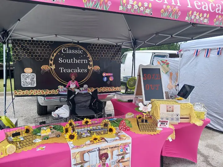 Downtown Arlington Farmers Market photo 2