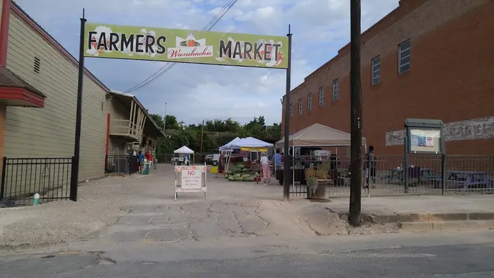Downtown Waxahachie Farmers Market