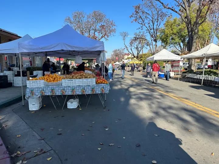 E. Santa Clara St. Farmers' Market
