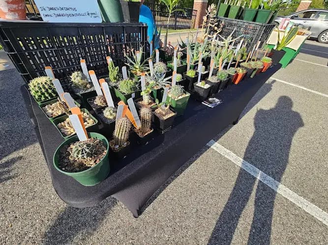 East Side Farmers' Market