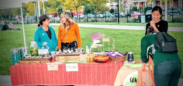 Eastside Farmers' Market photo 2