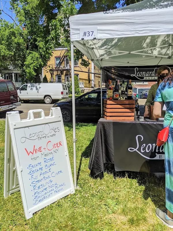Elmwood Bidwell Farmers' Market