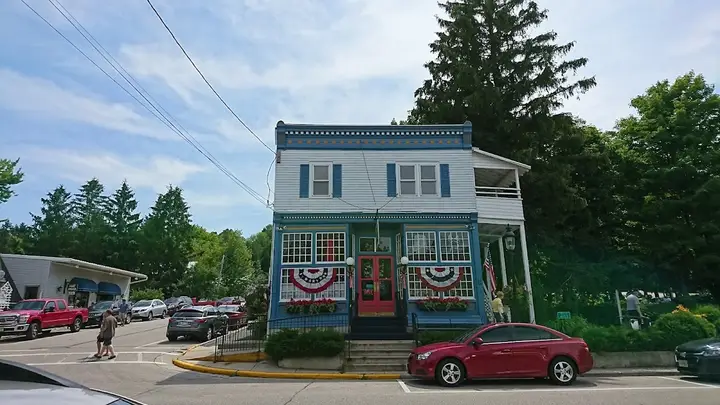Fish Creek Settlement Shops Farm Market