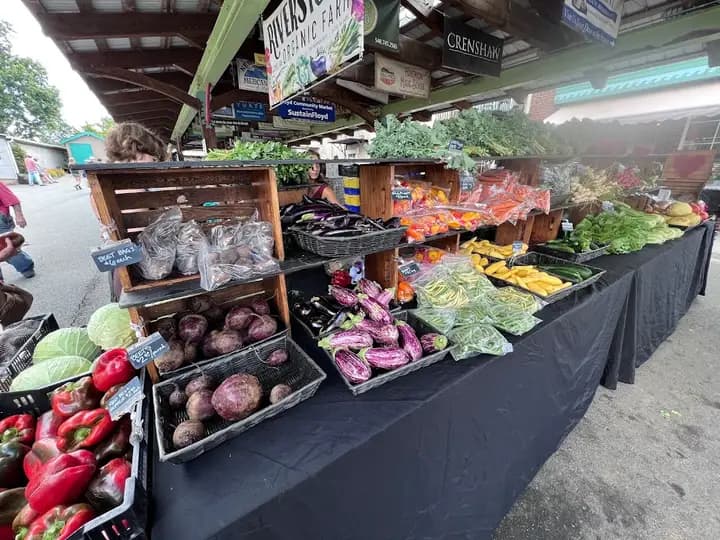 Floyd Farmers Market photo 2