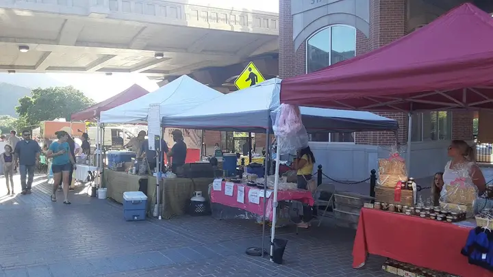 Glenwood's Downtown Market photo 2