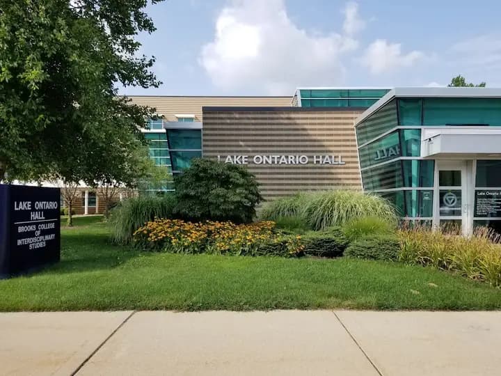 Grand Valley State University Farmers Market