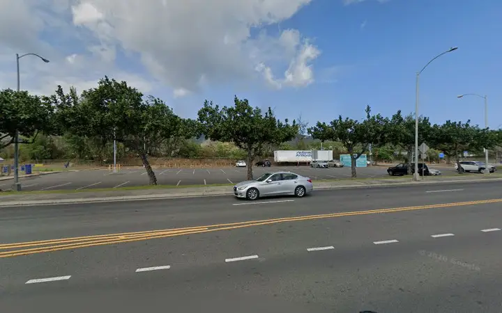 Hawaii Kai Park n Ride (People's Open Market)