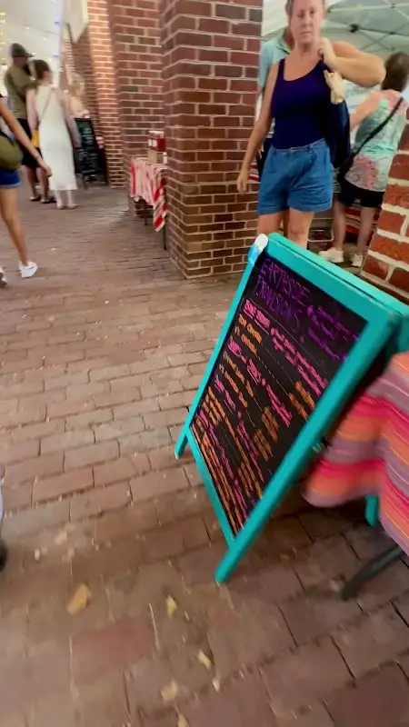 Headhouse Farmers' Market photo 2
