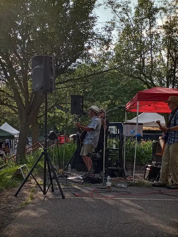 Higganum Farmers' Market