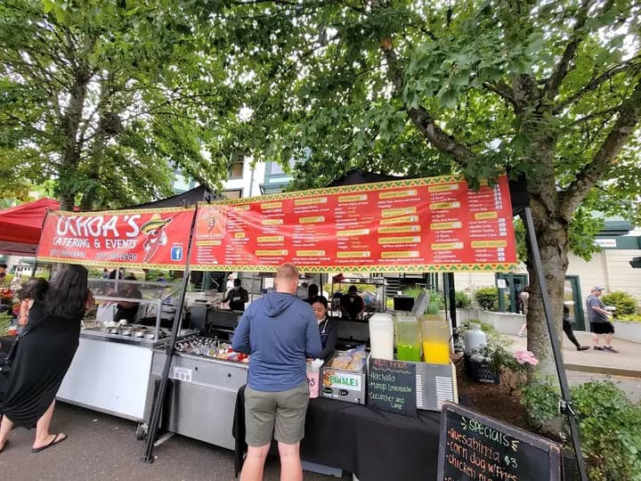 Hillsboro Farmers' Market - Sunday at Orenco Station