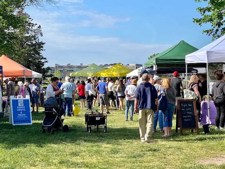 Historic Lewes Farmers Market at Kings Highway