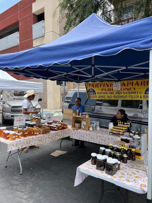 Hollywood Farmers' Market photo 2