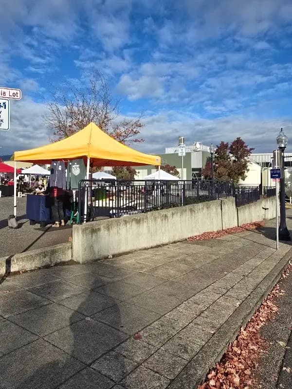 Hood River Farmers Market