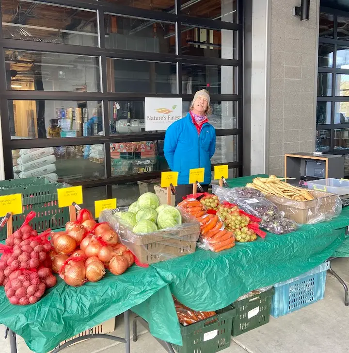 Hood River Farmers Market photo 2