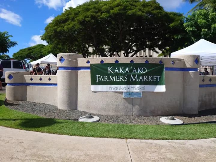 Kakaako Farmers' Market