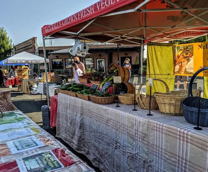 La Grande Farmers' Market photo 2