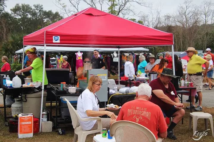 Lake County Farmers' and Flea Market photo 2