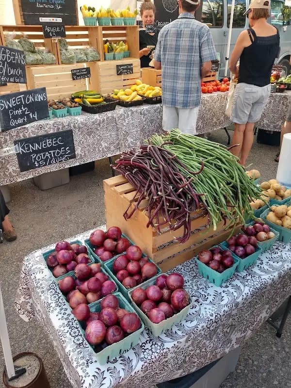 Lawrence Farmers Markets