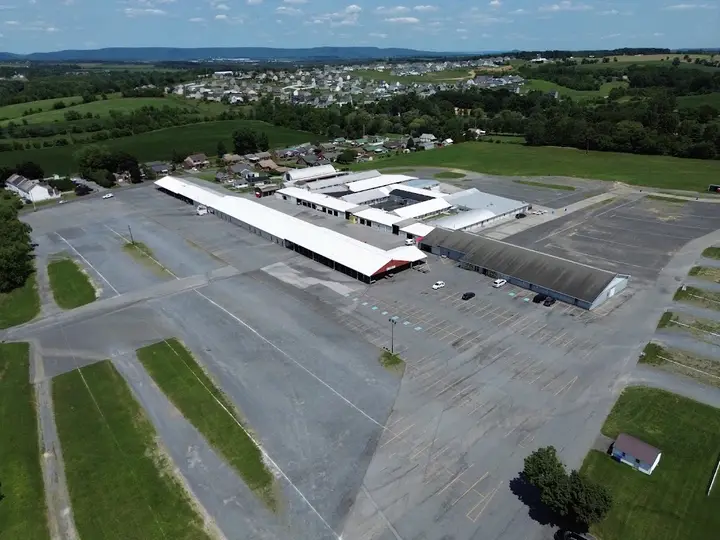 Leesport Farmers Market Inc. photo 2