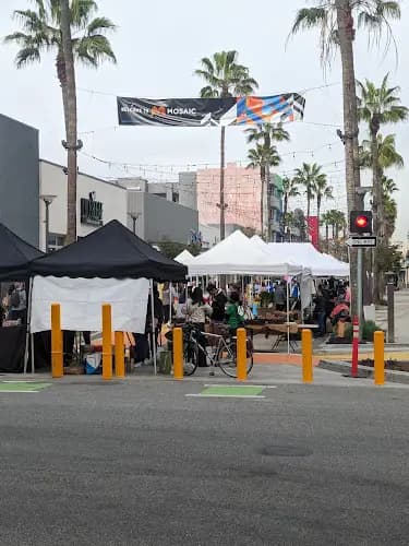 Long Beach Downtown Farmers Market